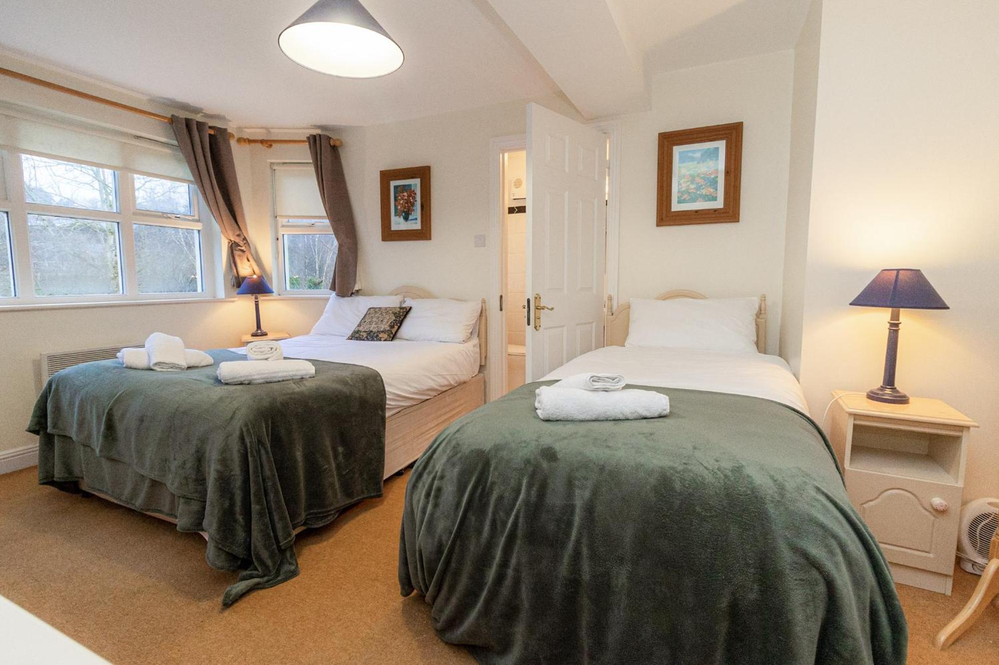 Riverside Holiday Homes Aughrim Eksteriør billede